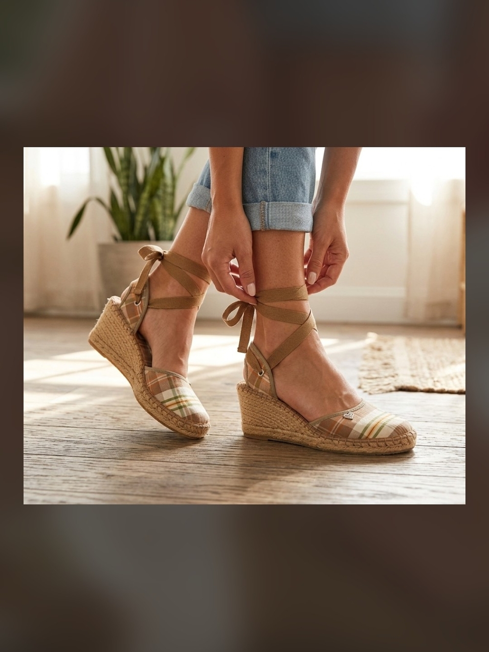 Vintage Y2K Wedge Espadrille Ankle-Tie Sandals in Beige Plaid, 7.5